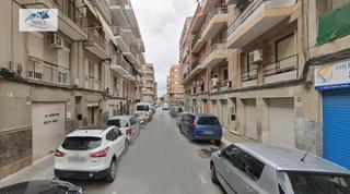 Piso  Calle arturo salvetti pardo. Venta de piso en elche.