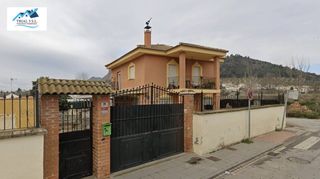 Chalet  Calle vgen.del rocio(c.pretel). Venta chalet en albolote granada