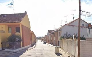 Casa adossada  Calle jaen. Venta casa adosada en iscar  valladolid