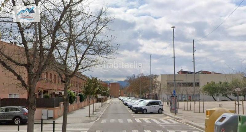 Foto 5d7abea9-fbd4-4464-81b4-71bf17e8c79a. Maison jumelée dans Abrera