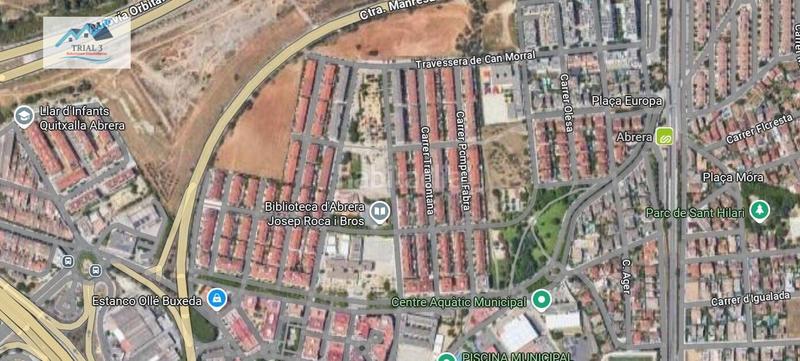 Foto e9322e70-e4b8-42e9-b224-4a8932c1e731. Maison jumelée dans Abrera