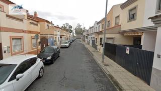 Maison jumelée  Calle italica. Venta de casa en coria del río, sevilla.