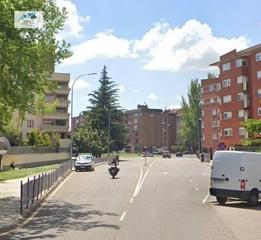 Pis  Avenida campos goticos. Venta piso en palencia