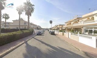 Casa a schiera  Calle golda meir. Venta adosado en benijofar alicante