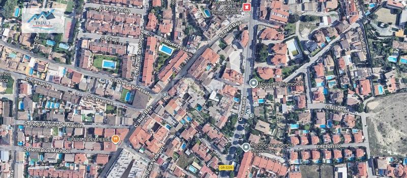 Foto 322e6116-2510-4094-b915-0c05eb3ccd30. Aparcament cotxe a Ogíjares