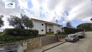 Xalet  Calle lluis bonet i gari. Venta chalet en argentona barcelona