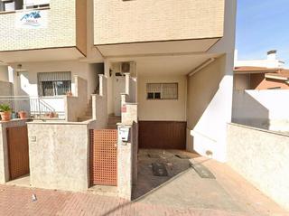 Parking coche  Avenida de vicente campillo. Venta piso  garaje en molina de segura  murcia