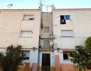 Etagenwohnung  Calle salida peral. Venta piso en valdepeñas  ciudad real