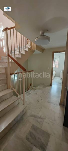 Foto 76cbbd9d-49f3-47ea-bc83-79858c427caa. Reihenhaus mit parking in Olivar de Quintos Montequinto