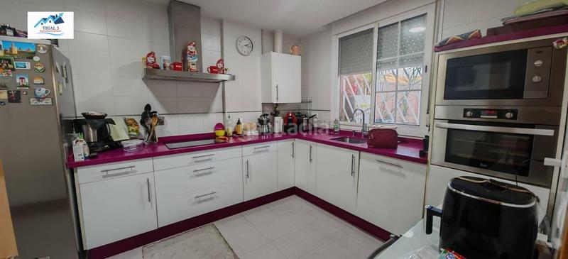 Foto 7bef5cd0-290c-483d-886c-6379d5b59f68. Reihenhaus mit parking in Olivar de Quintos Montequinto