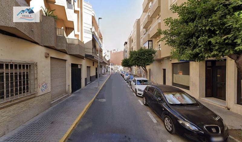 Foto 0fa70deb-fa06-41bd-a1e1-5e3214e4a185. Piso venta piso en el ejido almería en Pabellón - Estación - El Corte Inglés Ejido (El)