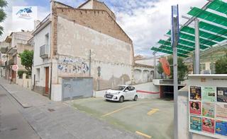 Aparcament cotxe  Calle de la gavarra. Venta de plaza de garaje en canet de mar , barcelona.