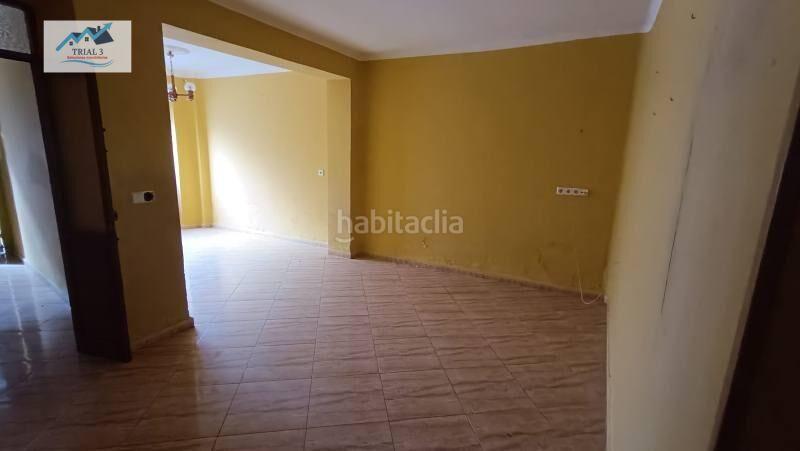 Foto 4daecf55-a0b6-4e88-a225-742ecdbbf401. Casa adossada a Morón de la Frontera