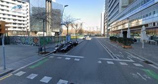 Parking coche en Calle de Pujades