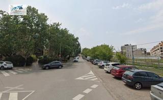 Piso  Grupo de la font dels capellans. Venta de piso en manresa , barcelona.