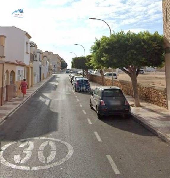 Foto 4f9d6a8c-b6df-4d62-9a65-242ce4cb8755. Casa adosada venta casa almería en Roquetas pueblo Roquetas de Mar