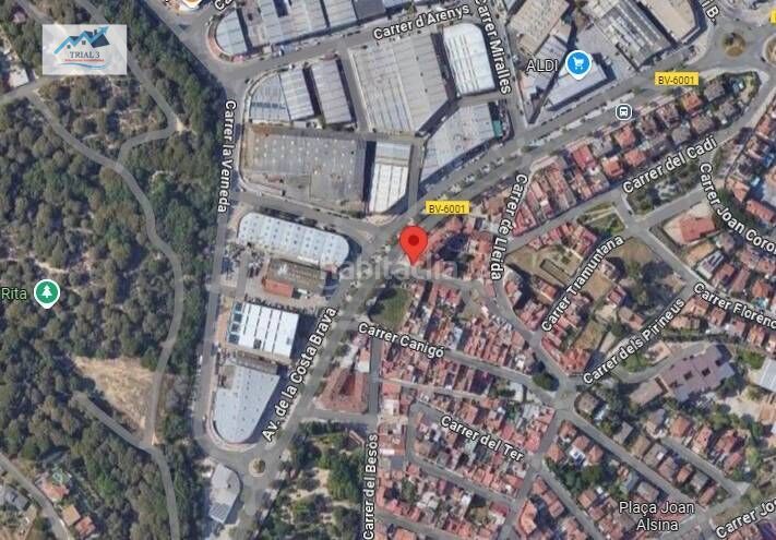 Foto d19ae45d-3940-4367-9c38-107468694127. Local comercial a Malgrat de Mar