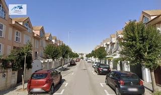 Maison jumelée  Calle de mario vargas llosa. Venta adosado en cáceres