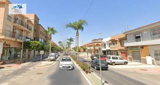 Pis  Avenida europa. Venta de piso en la mojonera, almería.