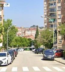 Appartement  Carrer de la font dels capellans. Venta piso en manresa  barcelona