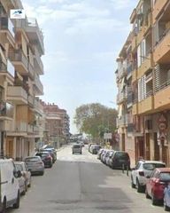 Pis  Calle angel guimera. Venta piso en pineda de mar  barcelona