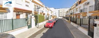 Maison jumelée  Calle ronda del ferrocarril. Venta de casa en écija, sevilla.