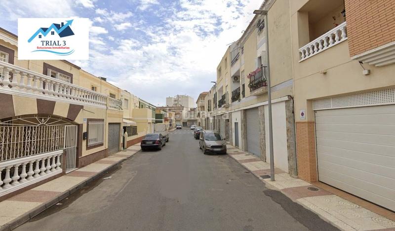 Foto 24092f61-b318-433f-bd07-8da263314f3b. Haus mit parking in Roquetas pueblo Roquetas de Mar