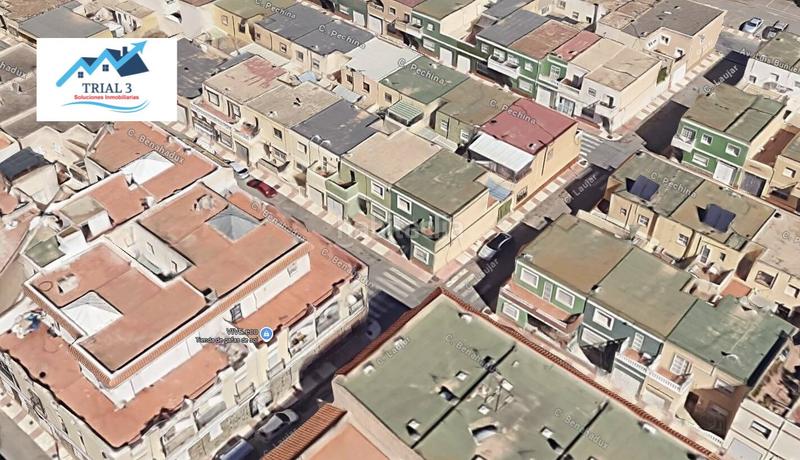 Foto 574e150e-f6f1-45a8-8350-9415e4879bb2. Haus mit parking in Roquetas pueblo Roquetas de Mar