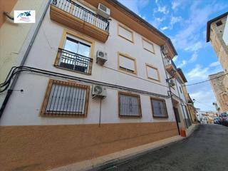 Pis  Calle de castell. Venta piso en llutxent valencia