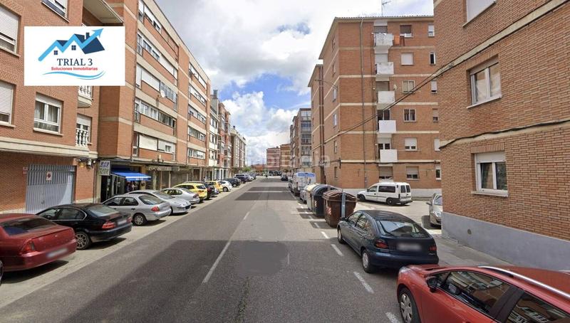 Foto dc782edf-eb9d-4bd5-85fe-423ef6b38a14. Pis a Santiago - San Telmo Palencia