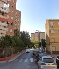 Piso  Calle lugano. Venta piso en málaga
