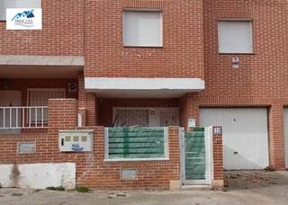 Haus  Calle granada. Venta casa en chozas de canales toledo