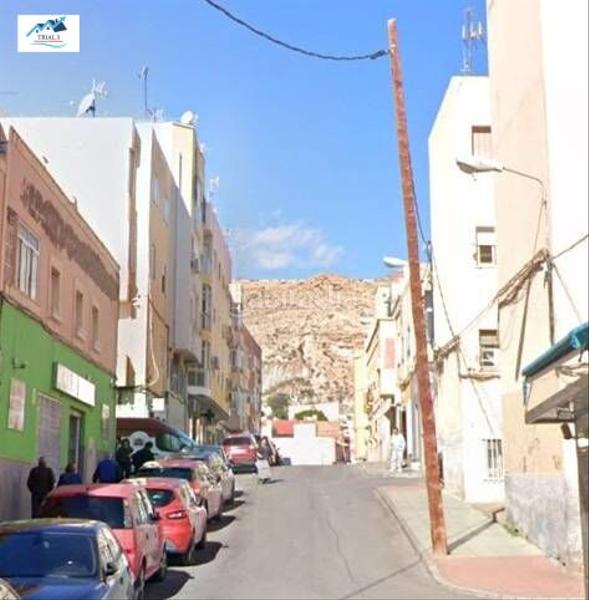 Foto 67af3dc3-402b-4c9e-ab7b-a5dc7fd2148e. Etagenwohnung in La Chanca - Pescadería Almería