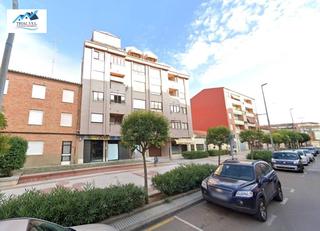 Appartamento  Avenida de los maragatos. Venta de piso  trastero en benavente zamora