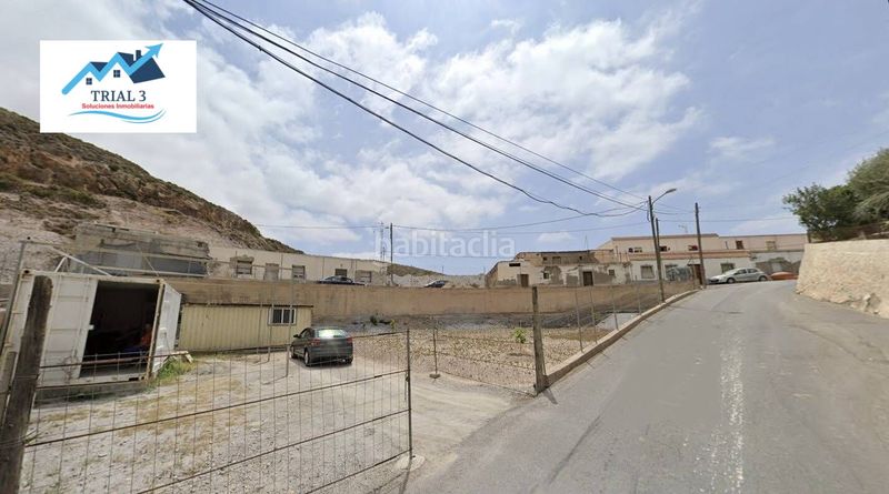 Foto f33aa953-ac85-4da3-b790-b2547e7f54b6. Terreny residencial a Berja