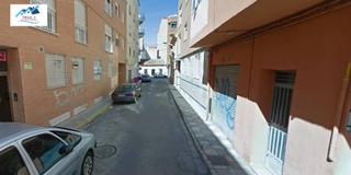 Parking coche en Calle Roberto Molina