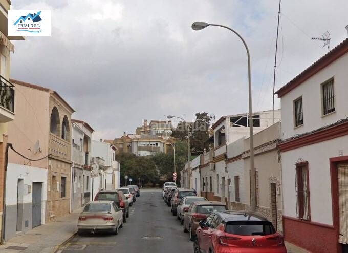 Foto 1ec5a347-d8a5-4760-9b8a-7d966474458a. Aparcament cotxe a Nuevo Parque - Los Rosales - Tráfico Pesado Huelva