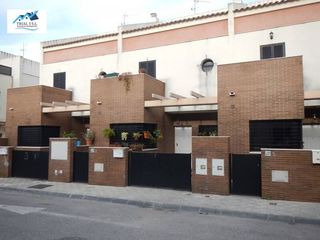 Casa  Calle progreso. Venta adosado en castilleja de la cuesta