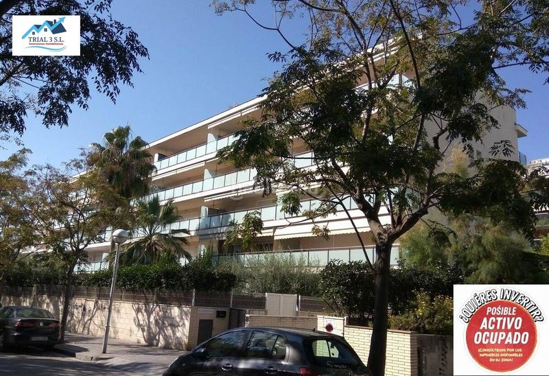 Foto 04c5cbf4-0d3c-4a85-8c7f-56bd05f9380d. Pis amb piscina a Barenys Salou