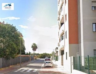 Pis a Avenida José López Fernández