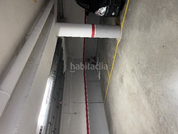 Foto 5f34b1c5-b70d-4105-9857-35d0a2dc9fb7. Aparcament cotxe a Zona Alta Premià de Mar