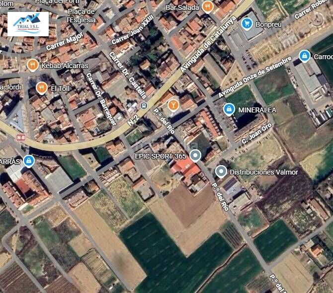 Foto 5c1c7f4b-d945-4436-8ddf-3baff08feccf. Aparcament cotxe a Alcarràs