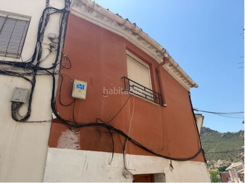 Foto 656826c1-7c3f-45c6-b31c-9c9aa80ad7f3. Casa a Cieza