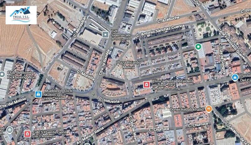 Foto f4094cce-3743-4429-9f93-44c2be6725ce. Aparcament cotxe a Puente Genil