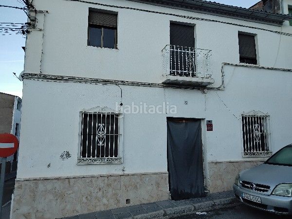 Foto e75e6374-5a90-4015-9efe-6d1c98e666f1. Casa a Güevéjar