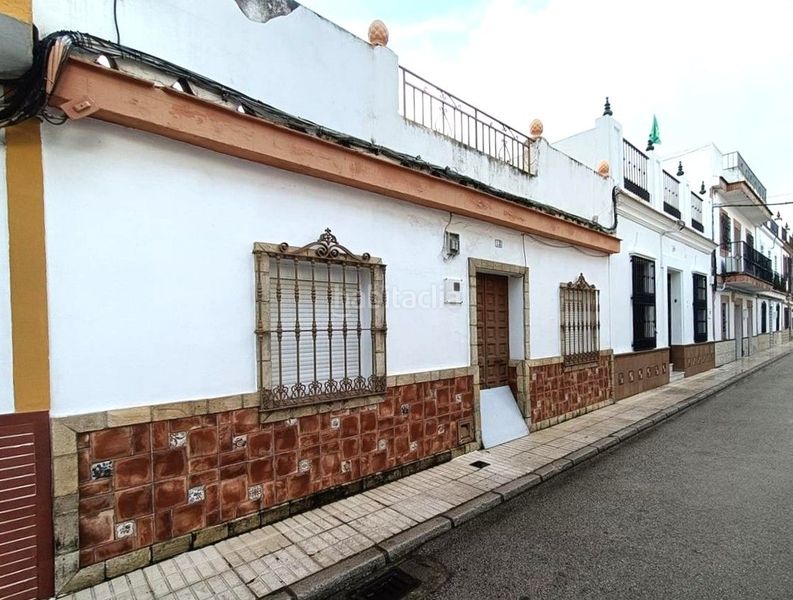 Foto 7b5870da-a8e2-4a85-9507-0cb144464d25. Casa a Guillena pueblo Guillena