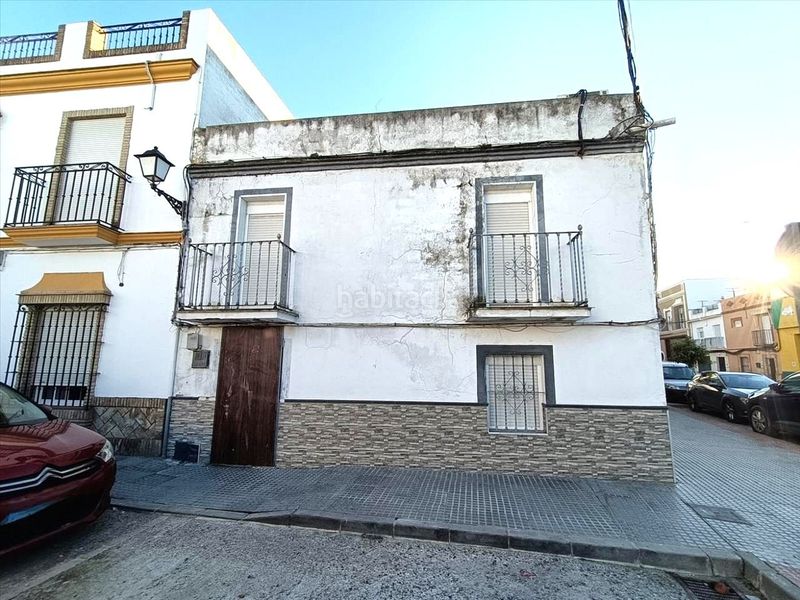 Foto 15c1a5be-9665-4970-9027-de6575e7b44a. Casa a Lora del Río