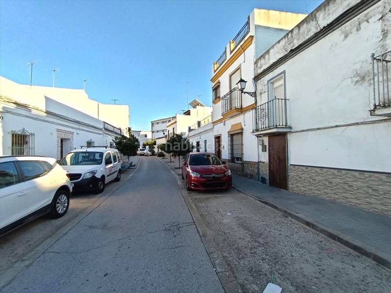 Foto db807687-b818-4c23-b57d-51755d8672a6. Casa a Lora del Río