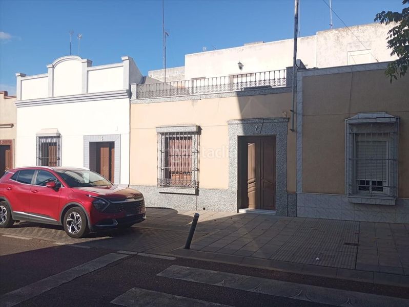 Foto b2ecadcd-49f0-4453-843d-771f2399803c. Casa a Almendralejo