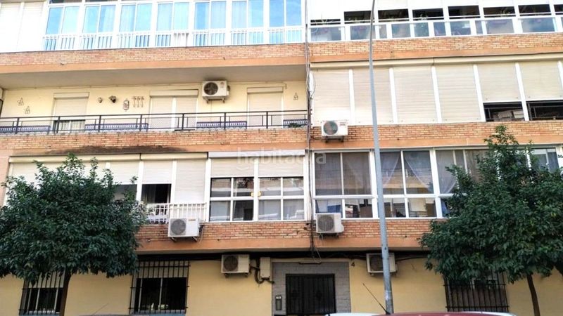 Foto b7389692-7f0b-4812-a18e-888f60a76a38. Apartament a Parque Alcosa Sevilla